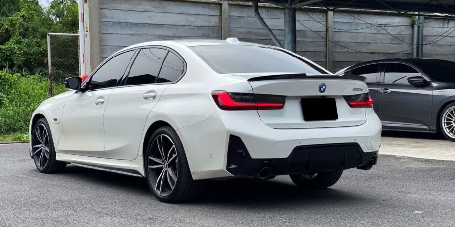 BMW 330e M Sport LCI