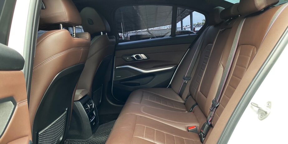 BMW 330e M Sport LCI